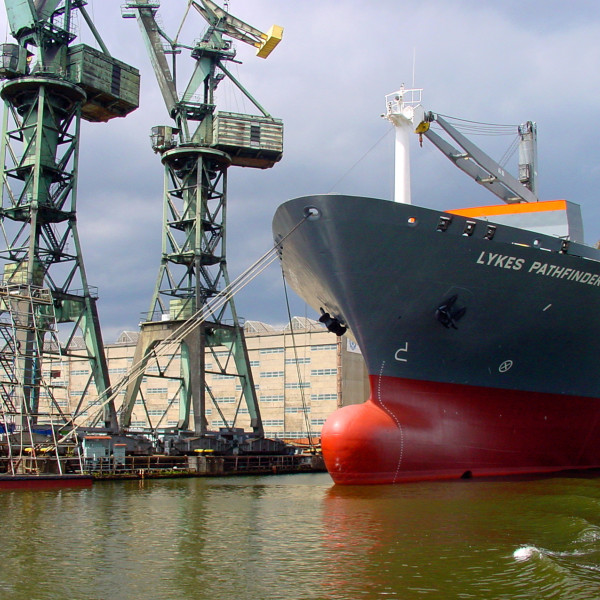 gdansk shipyard 1 1503143